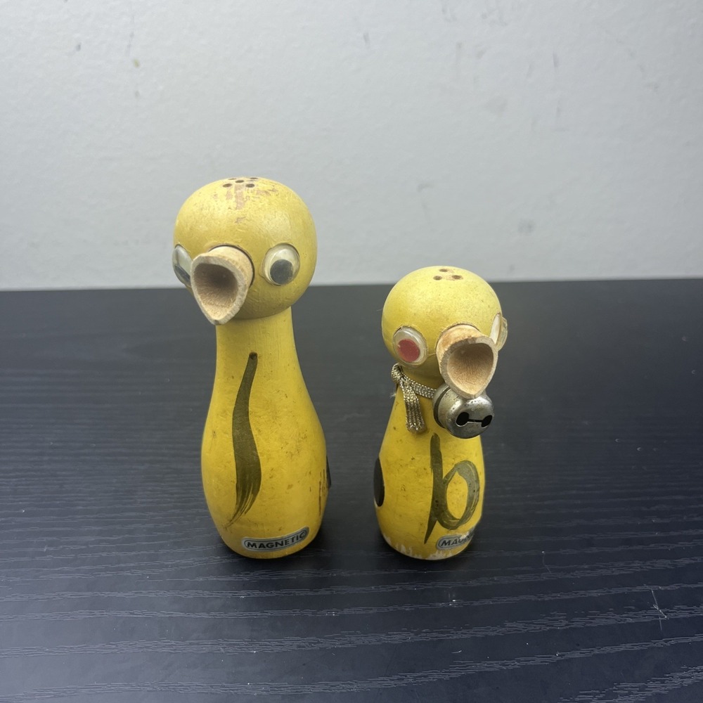 Vintage Magnetic Wooden Salt & Pepper Shakers Original Stoppers Mid Century